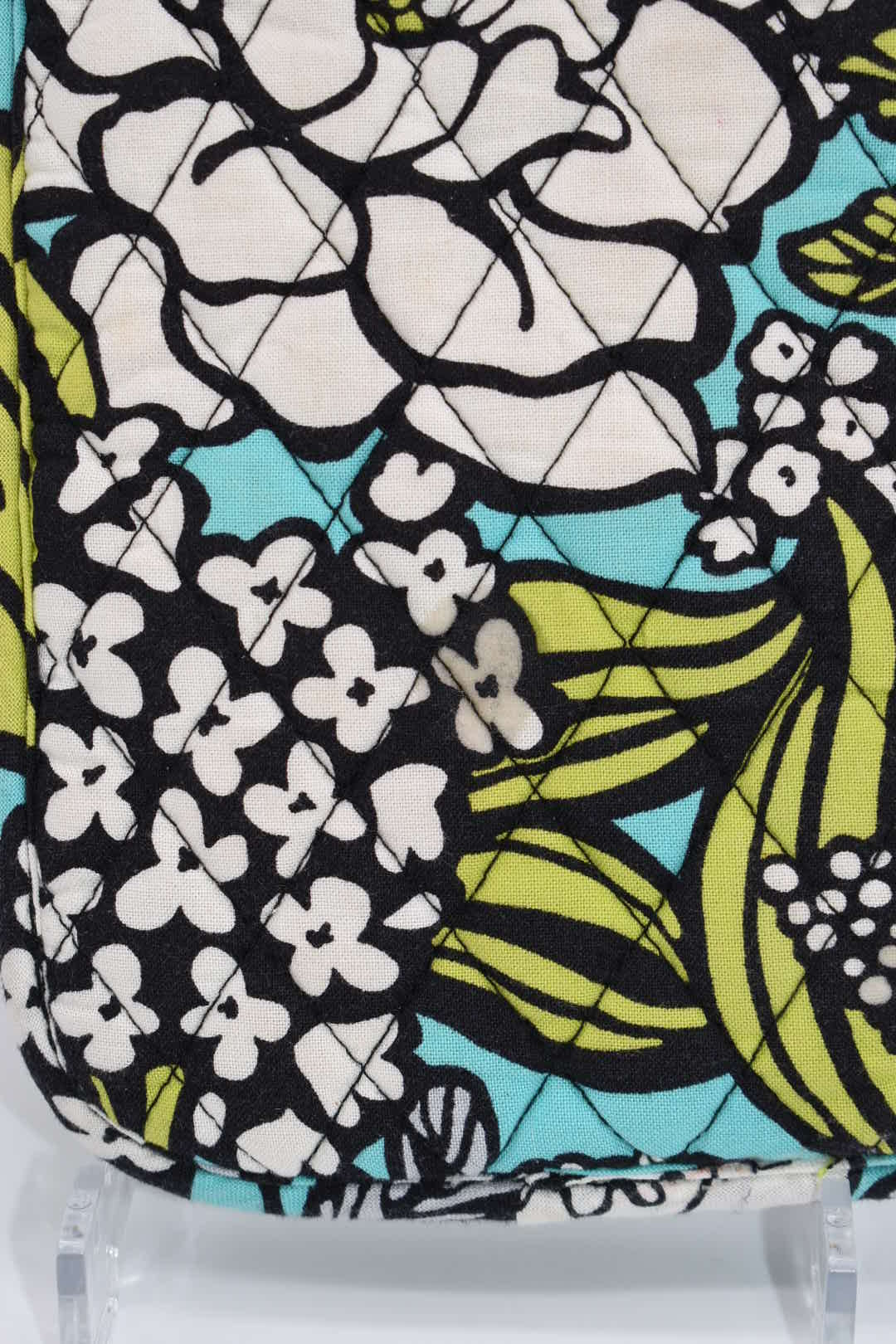 Vera Bradley Curling & Flat Iron Cover in "Island Blooms" Pattern