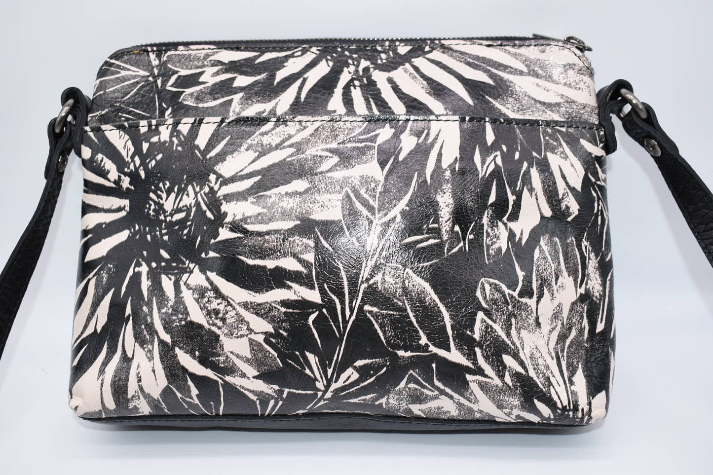 Patricia Nash Avellino Crossbody Bag in Sunflower Print