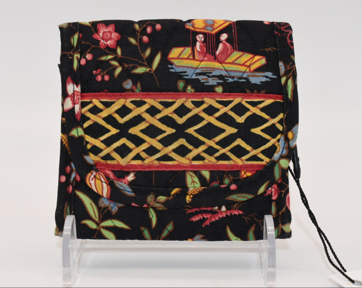 Vera Bradley Petite Trifold Wallet in "Ming -2001" Pattern