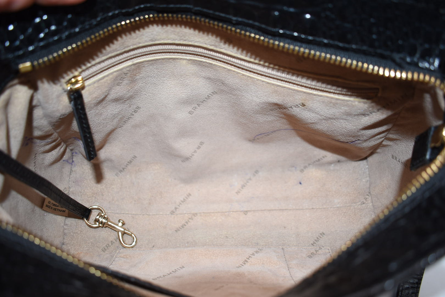 Brahmin Hillary Crossbody Bag in Black Melbourne