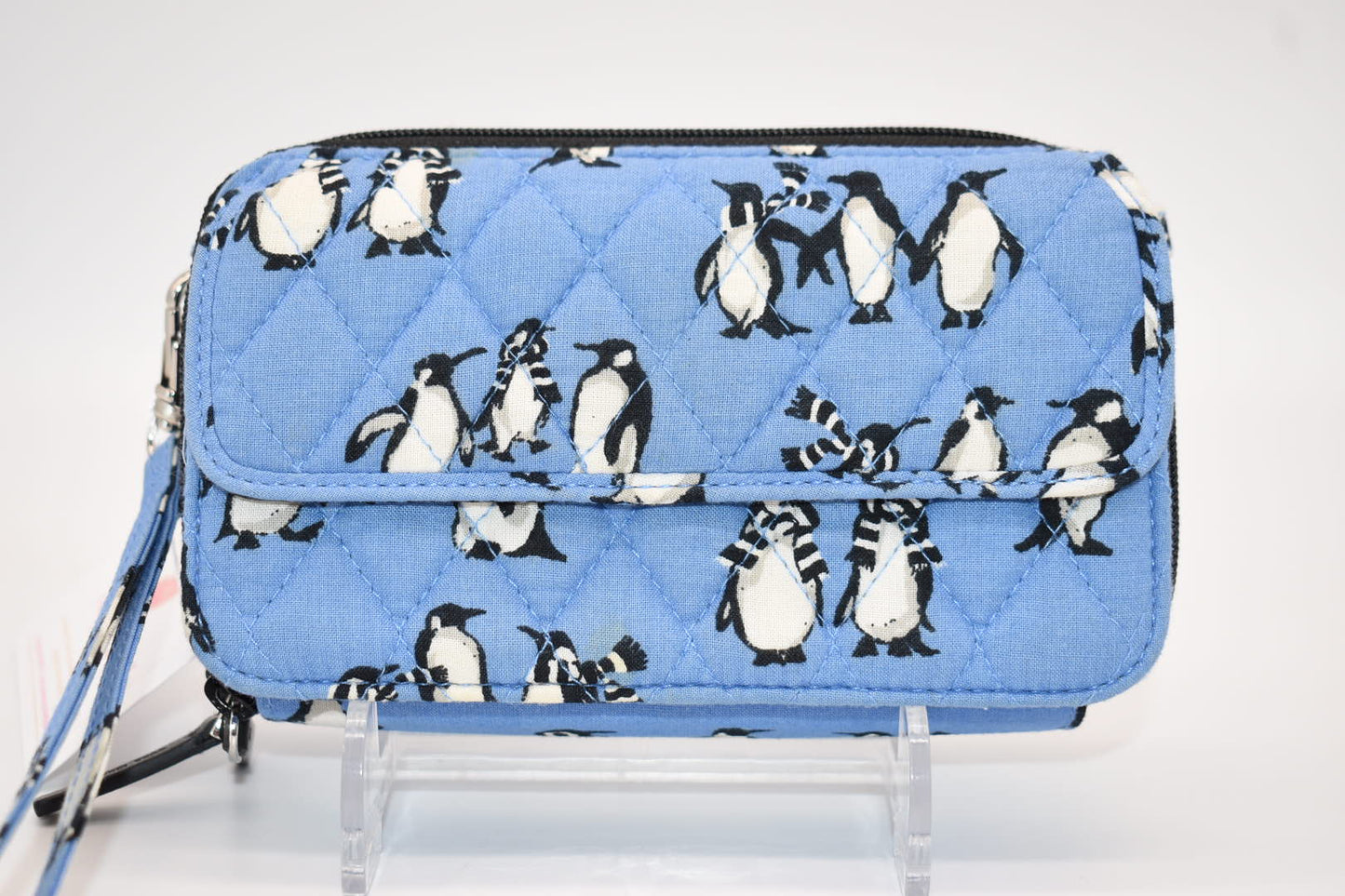 Vera Bradley All in One Wristlet/Wallet in "Playful Penguins-Blue" Pattern
