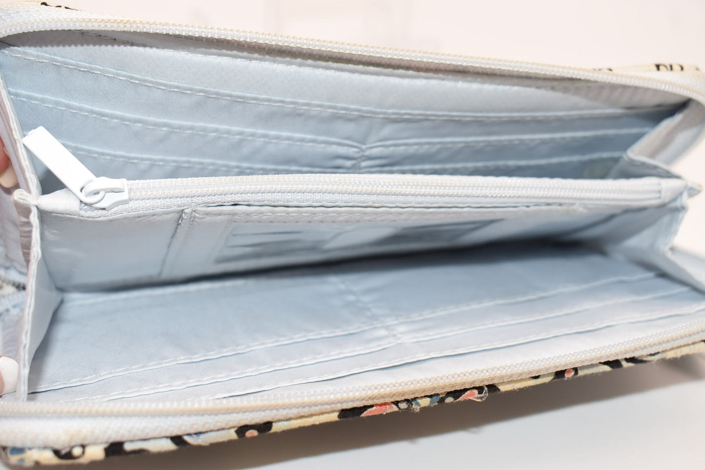 Vera Bradley RFID Accordion Wristlet in "Lisbon Medallion" Pattern