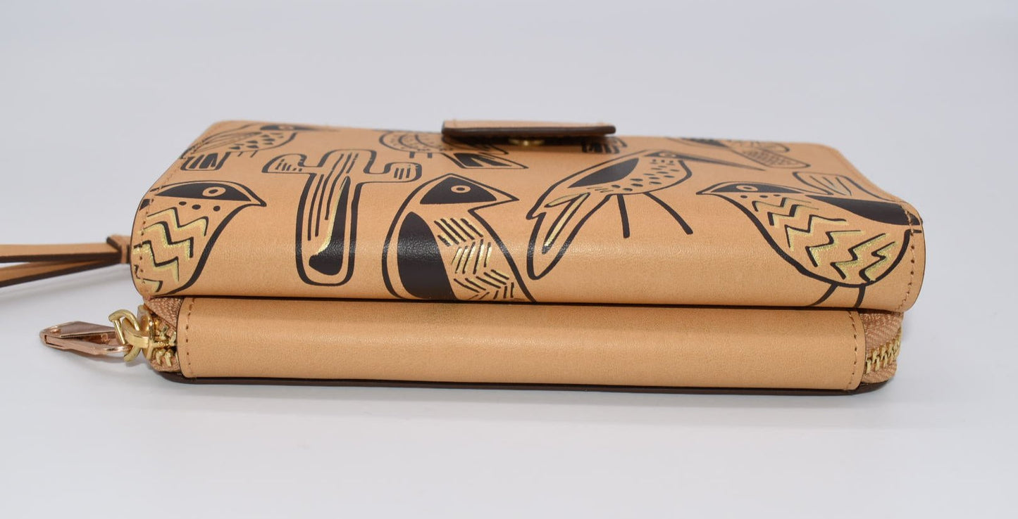 Vera Bradley Vachetta Brown Resort Wristlet in "Roadrunner Cactus"