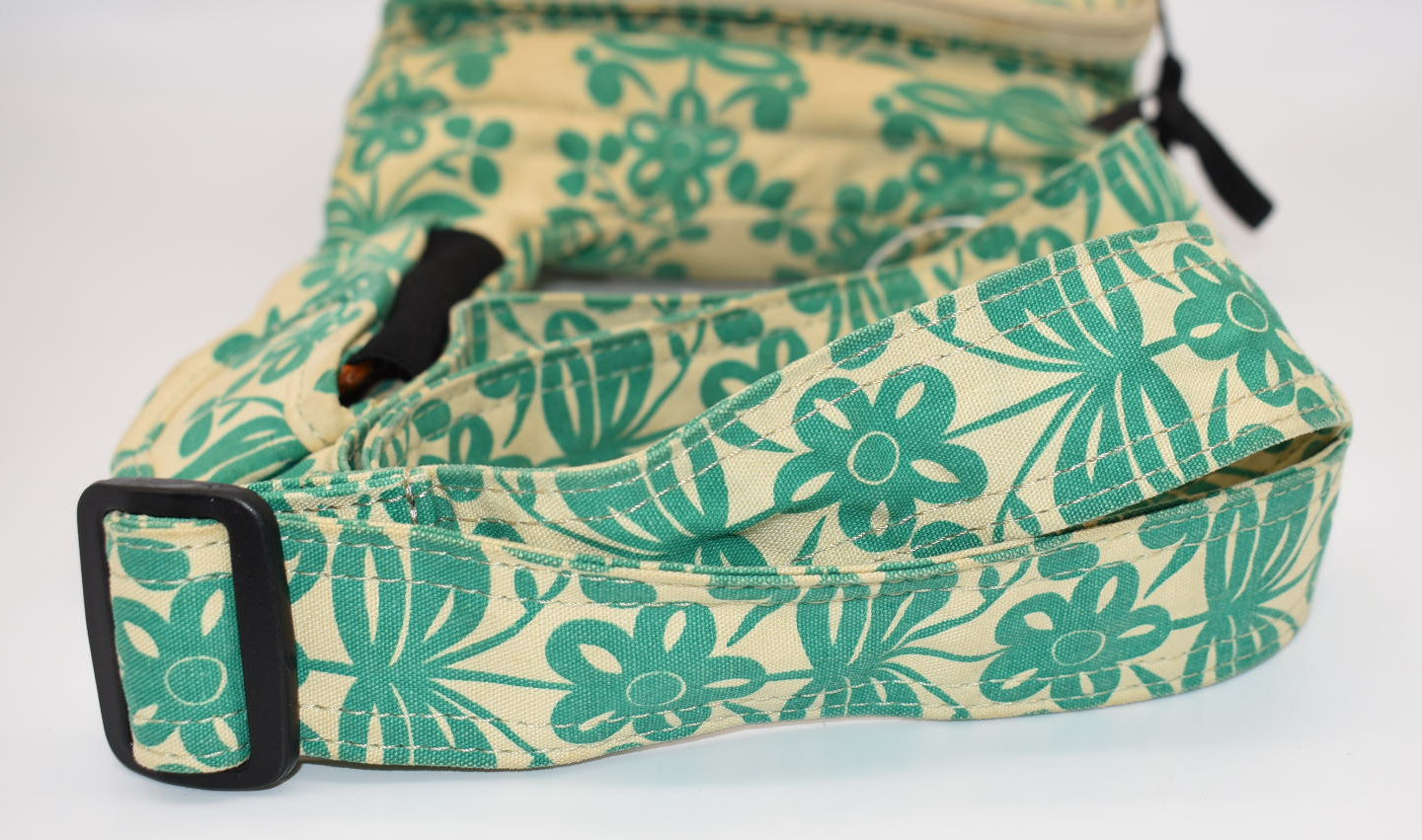 Kavu Seattle Sling Bag