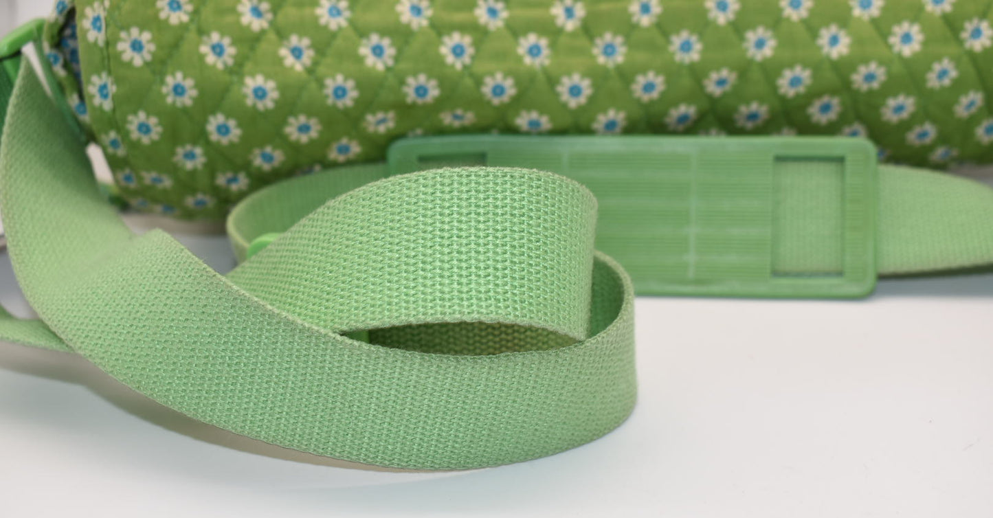 Vera Bradley Commuter Laptop Messenger Bag in "Apple Green" Pattern