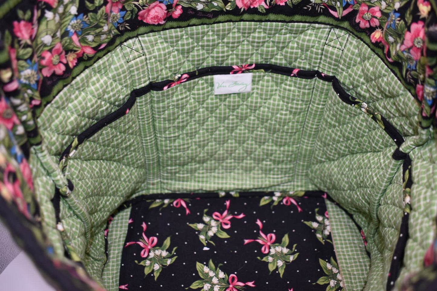 Vera Bradley Large Vera Tote Bag in "New Hope" Pattern
