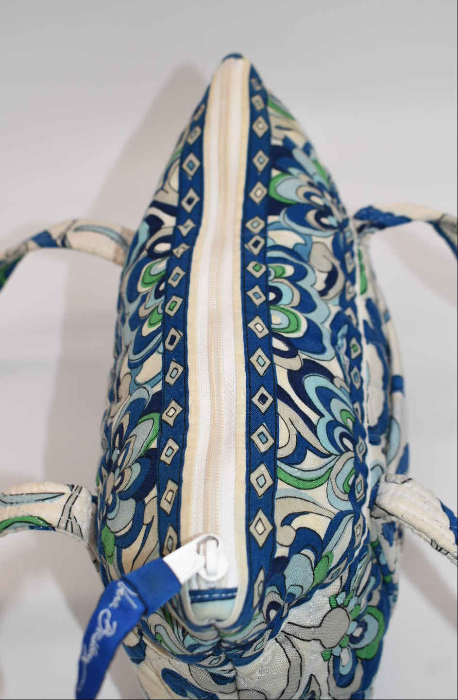 Vera Bradley Little Betsy Shoulder Bag in "Mediterranean White" Pattern