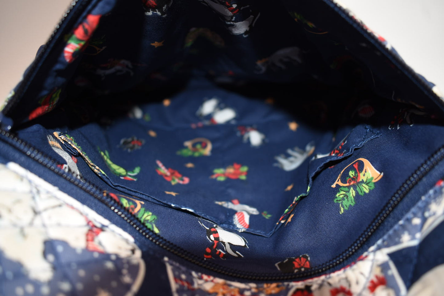 Vera Bradley in Triple Zip Hipster Crossbody Bag "Snow Globes" Pattern