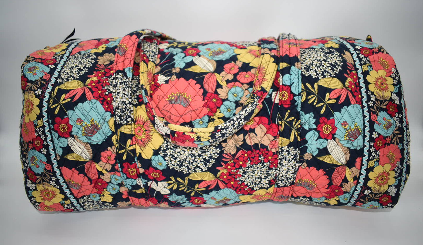 Vera Bradley XL Duffel Bag in "Happy Snails" Pattern