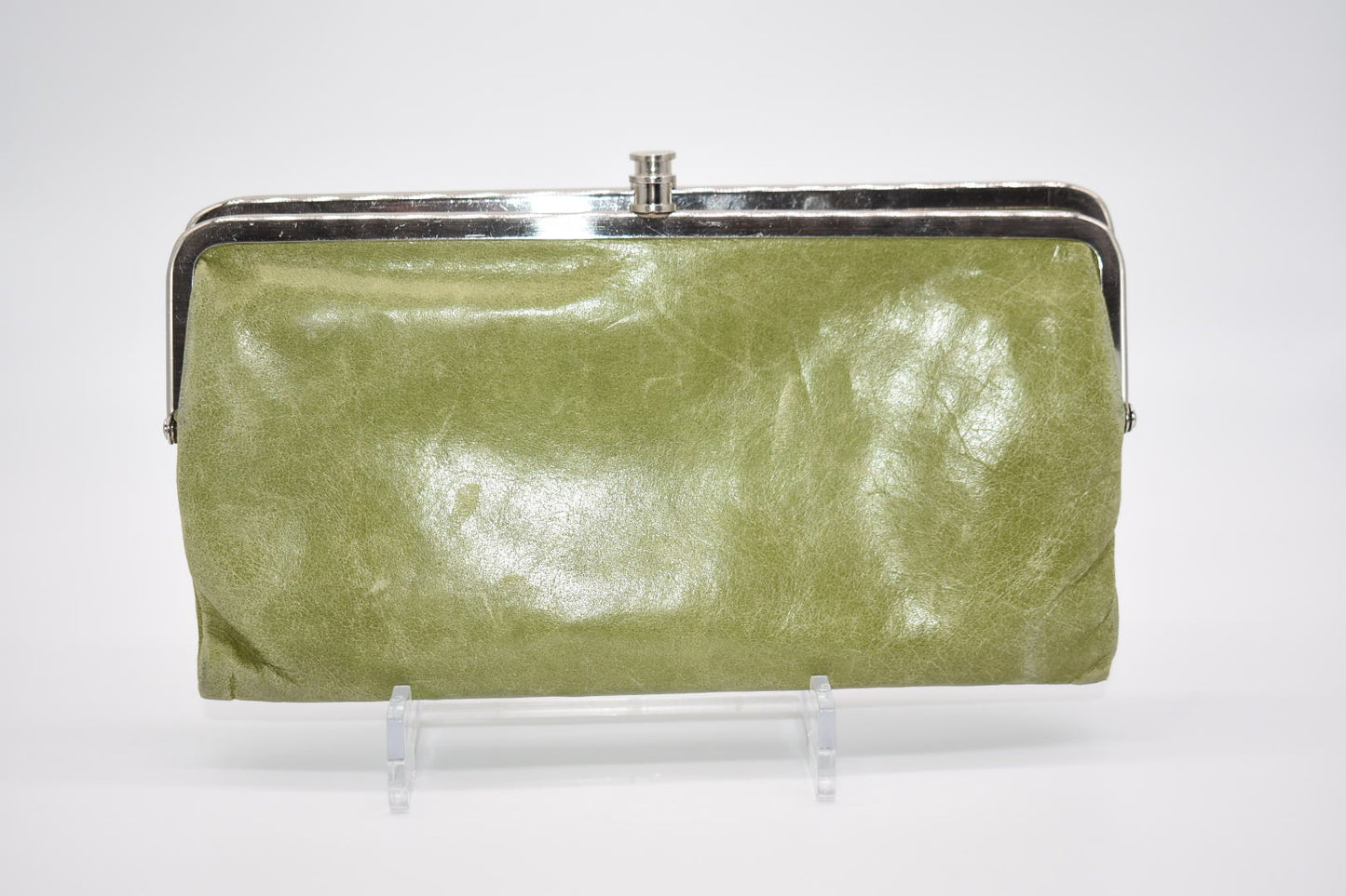 HOBO Lauren Clutch Wallet in Olive Green