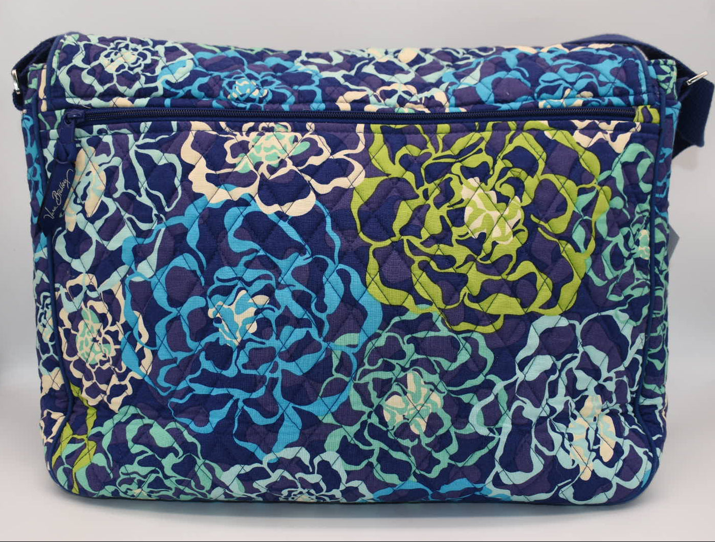 Vera Bradley Laptop Messenger Bag in "Katalina Blues" Pattern