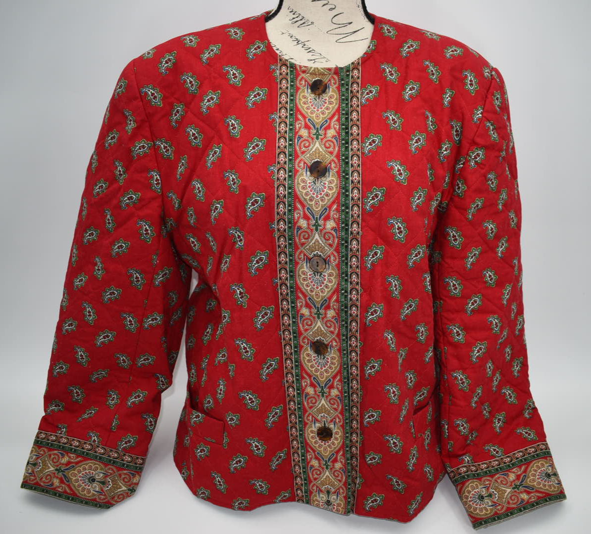 Vintage Vera Bradley Large Quilted Jacket in "Red- Fall 1991" Pattern