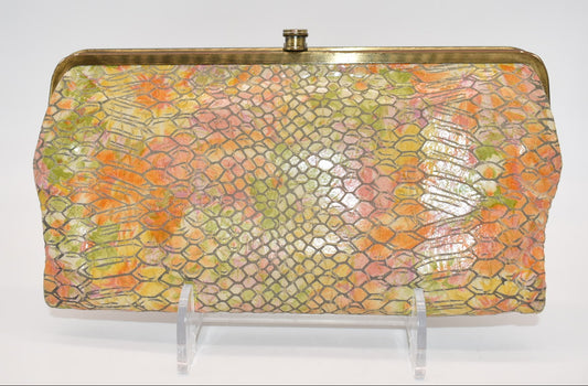 HOBO INTL Lauren Clutch Wallet