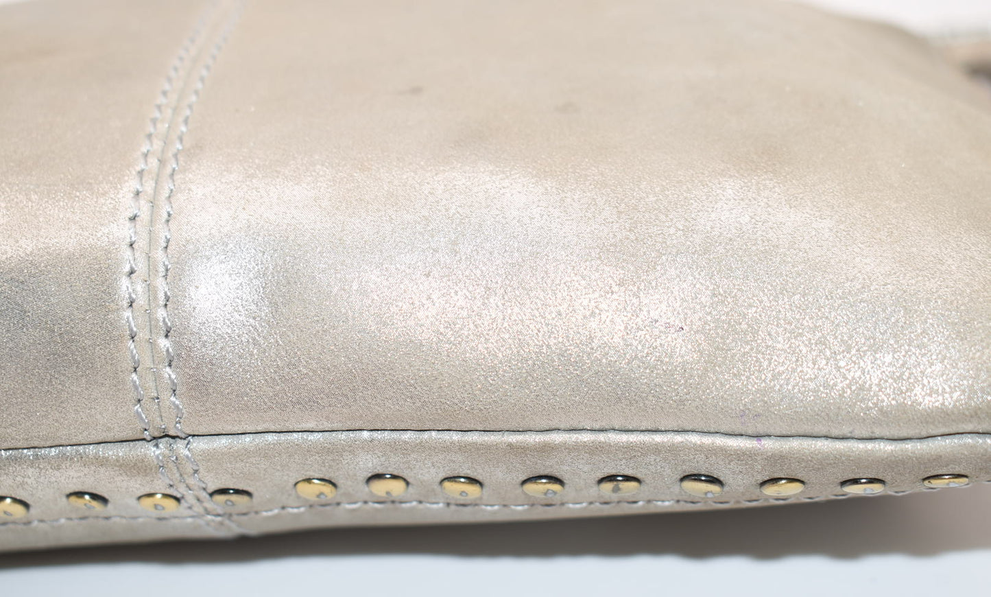 HOBO INTL Sable Whipstitch Tassel Wristlet in Granite Gray Leather