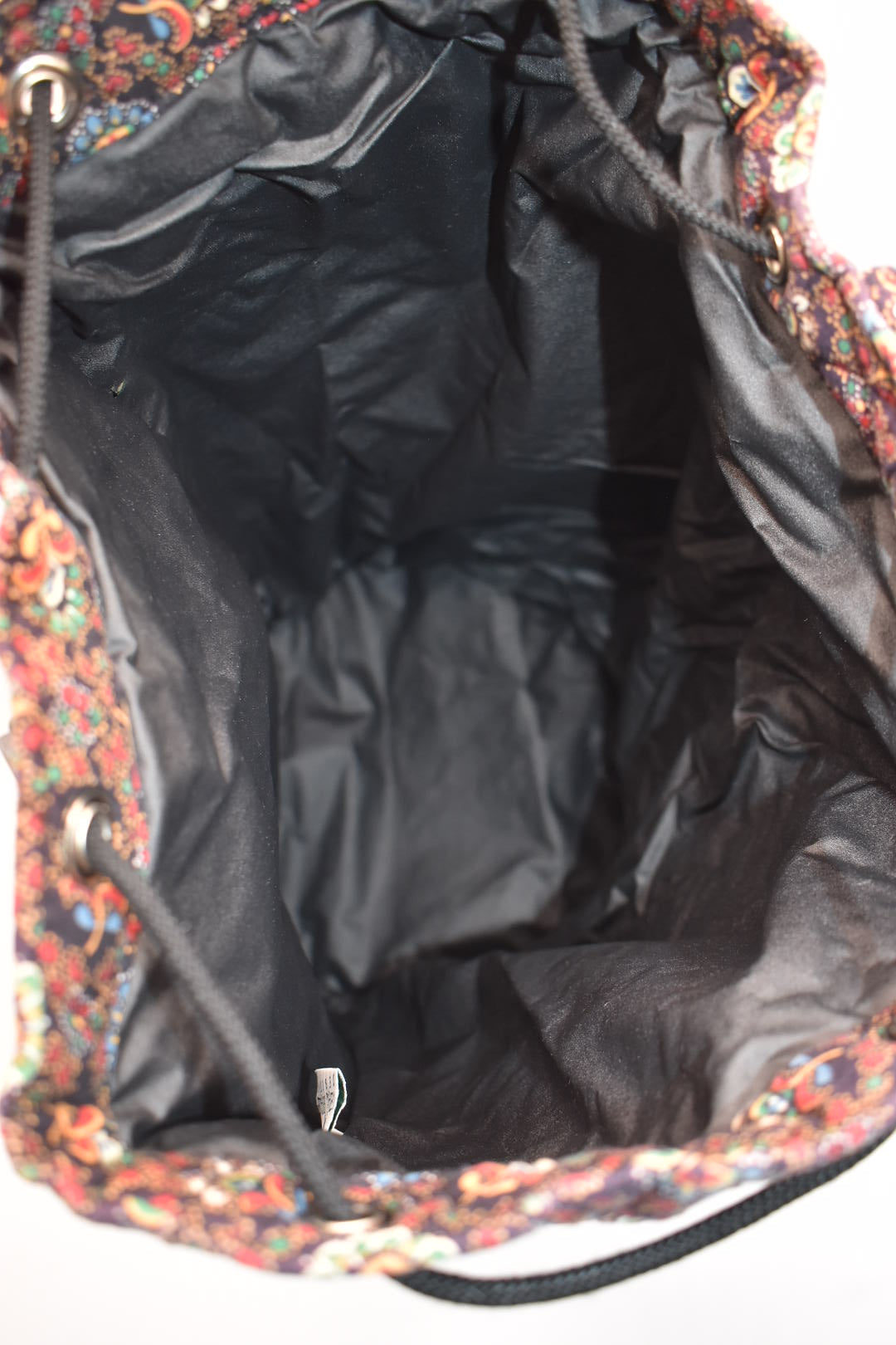 Vintage Vera Bradley Large Drawstring Sling Backpack in "Colette Black" Pattern