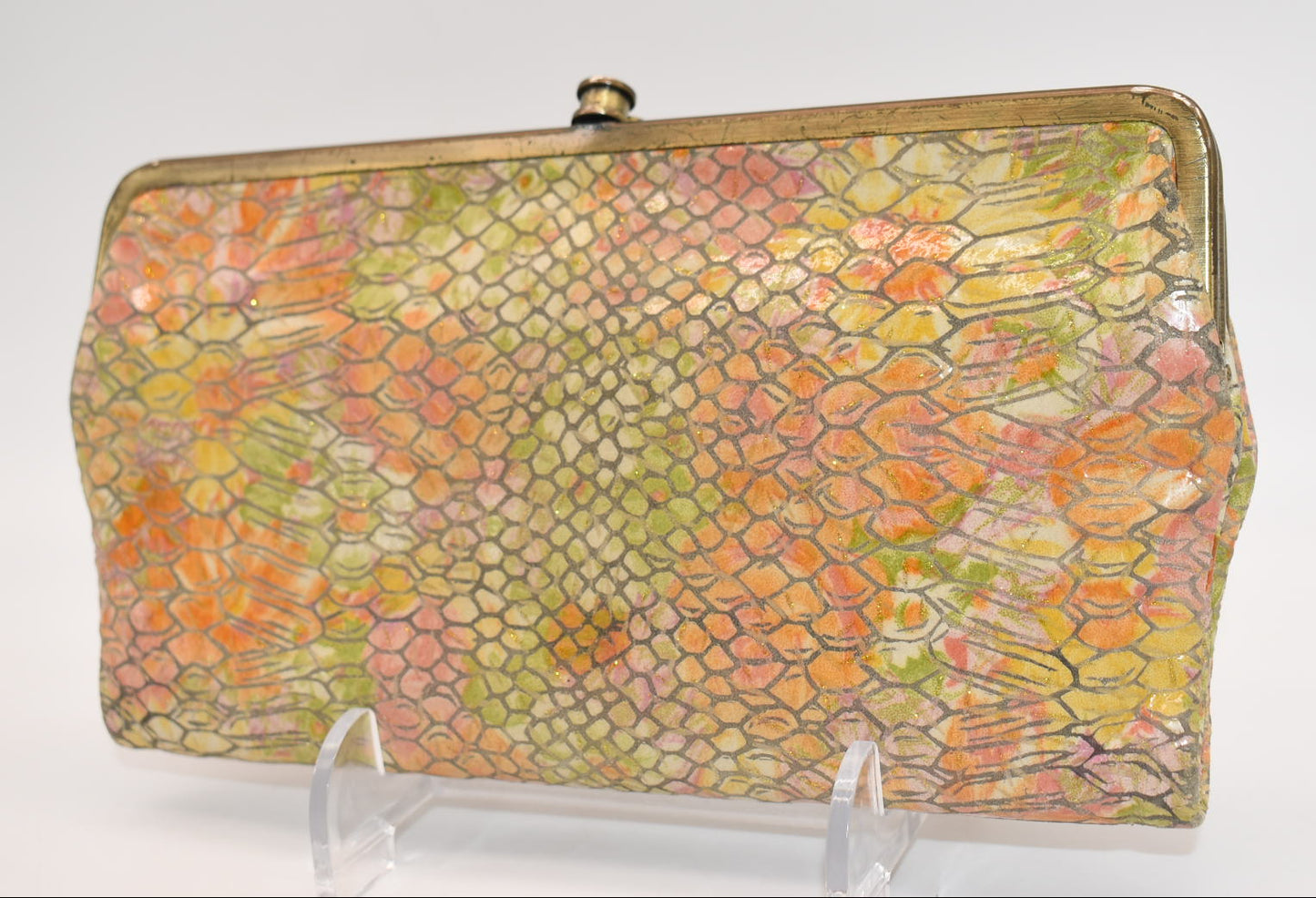 HOBO INTL Lauren Clutch Wallet