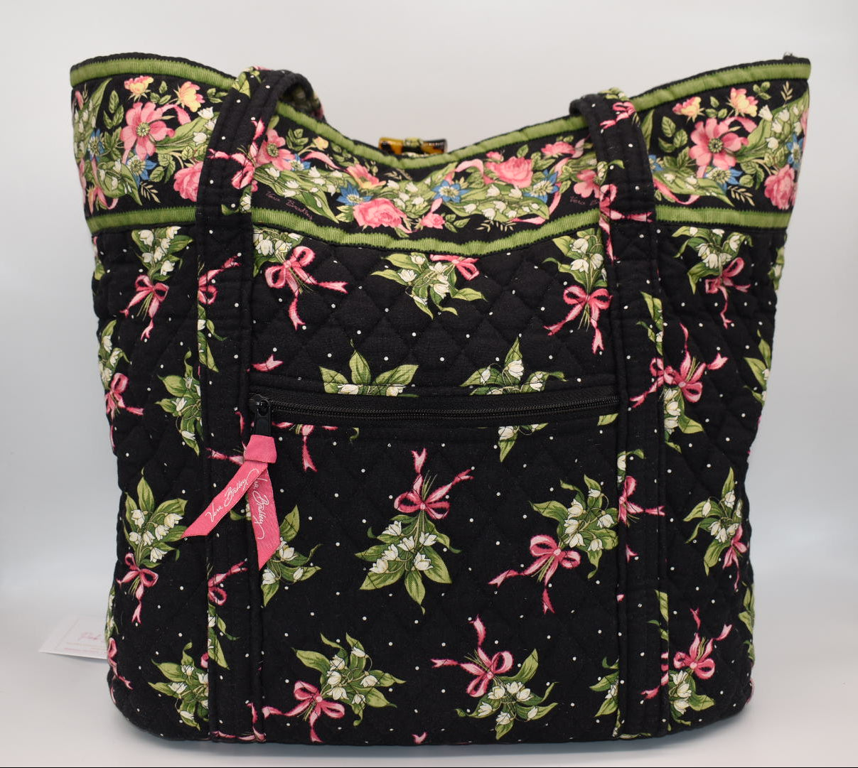 Vera Bradley Large Vera Tote Bag in "New Hope" Pattern