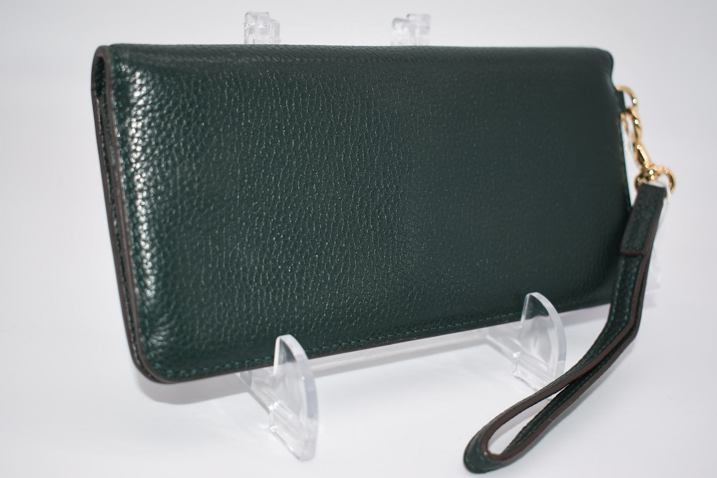 Tory Burch Pebble Leather Wallet/ Wristlet in Jitney Green