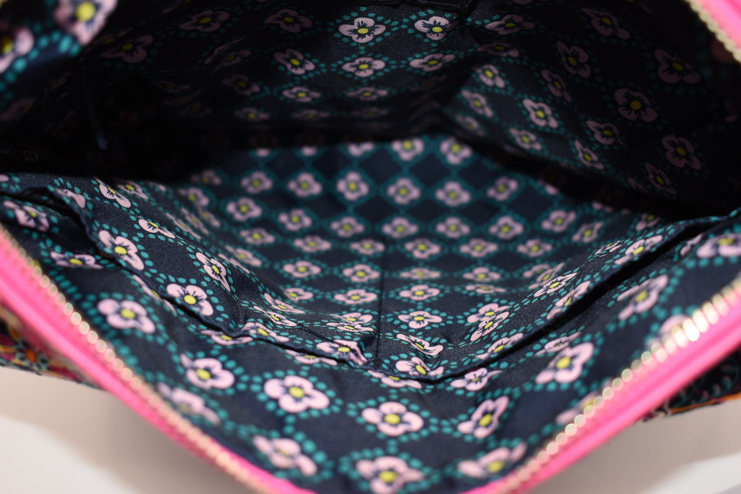 Vera Bradley Carson Crossbody Mailbag in "Kaleidoscope" Pattern
