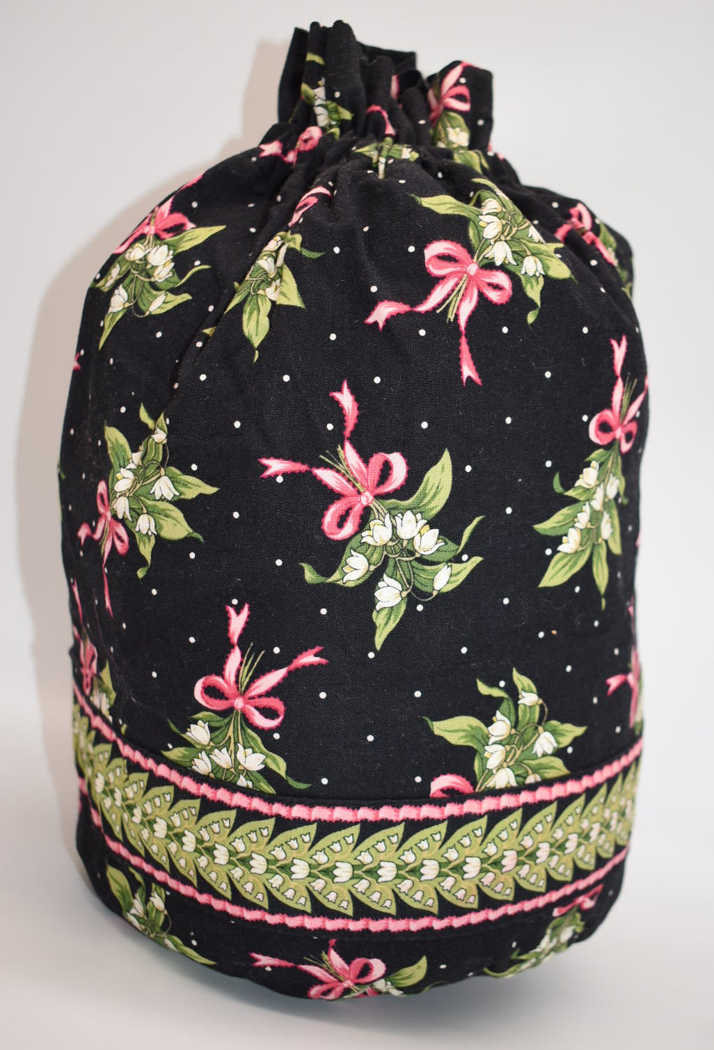 Vera Bradley Ditty Travel Bag in "New Hope" Pattern