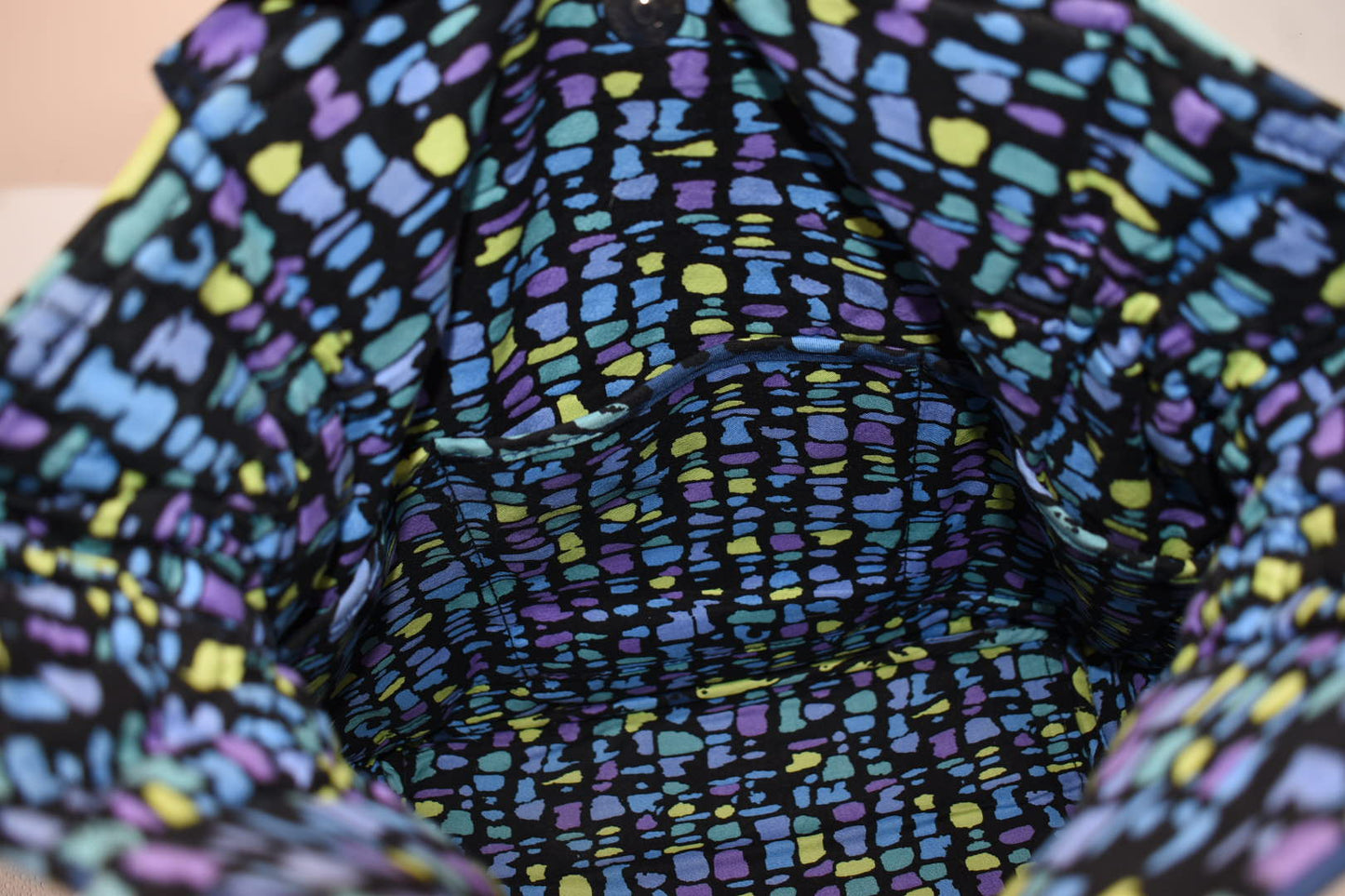 Vera Bradley Laura Large Shoulder Tote Bag in "Indigo Pop" Pattern