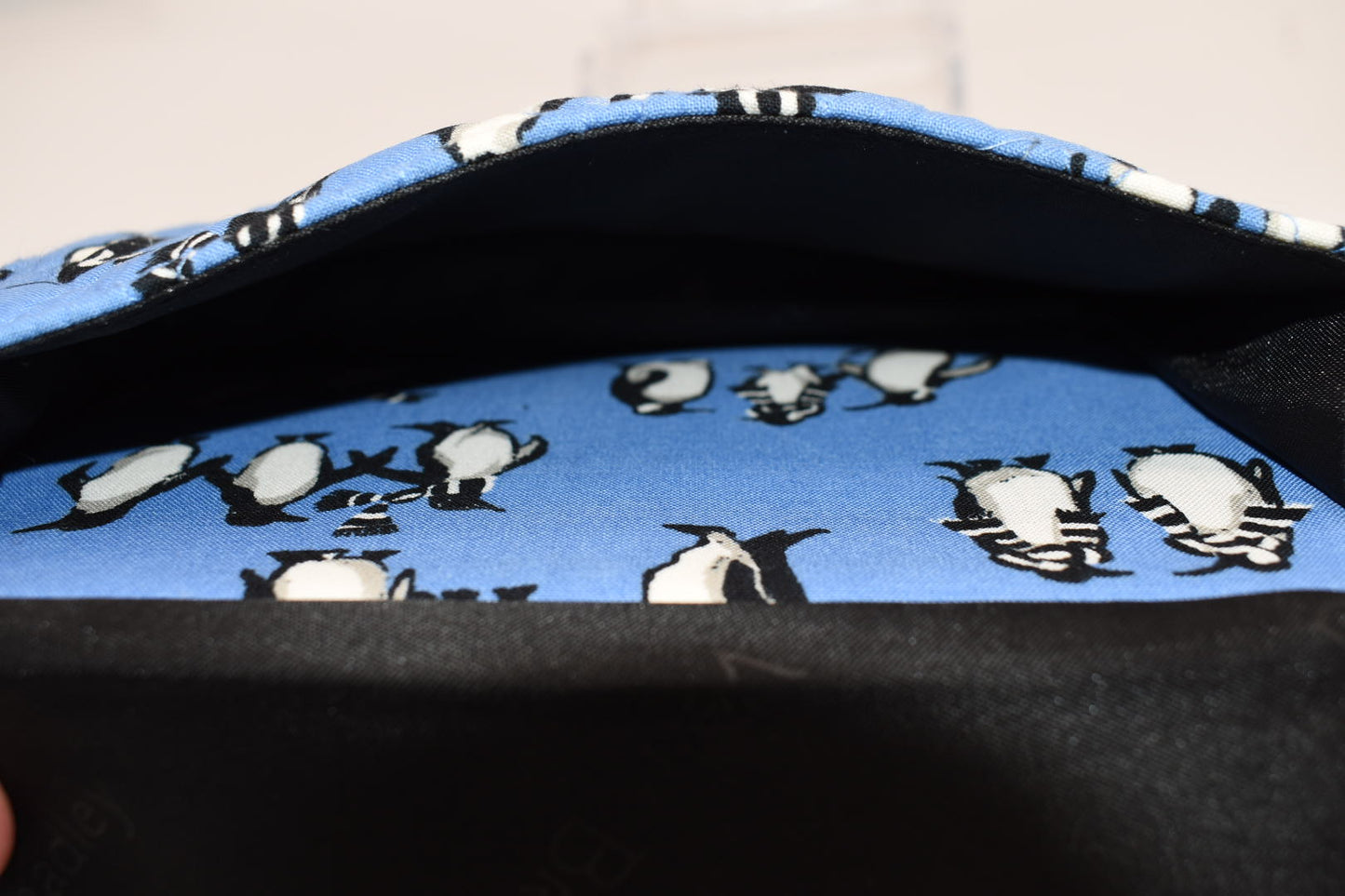 Vera Bradley All in One Wristlet/Wallet in "Playful Penguins-Blue" Pattern