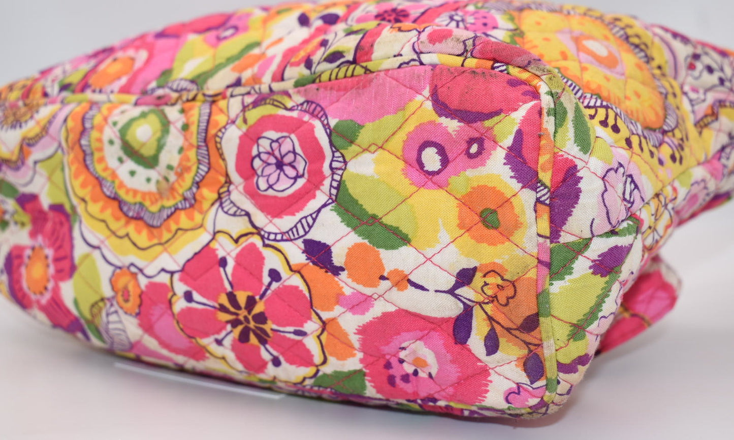 Vera Bradley Large Mandy Tote Bag in "Clementine" Pattern