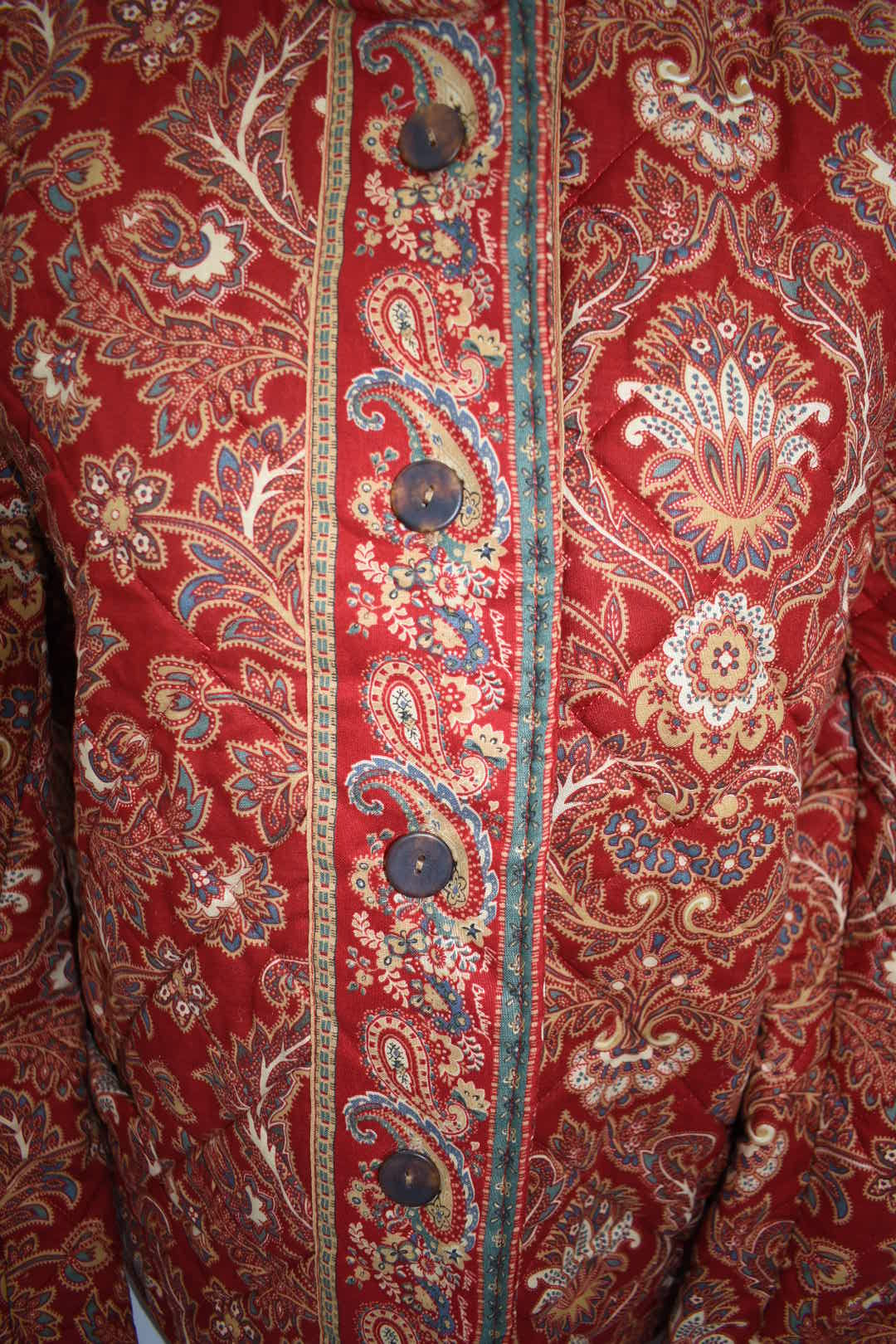 Vintage Vera Bradley Quilted Large Jacket in "Windsor -1995" Pattern