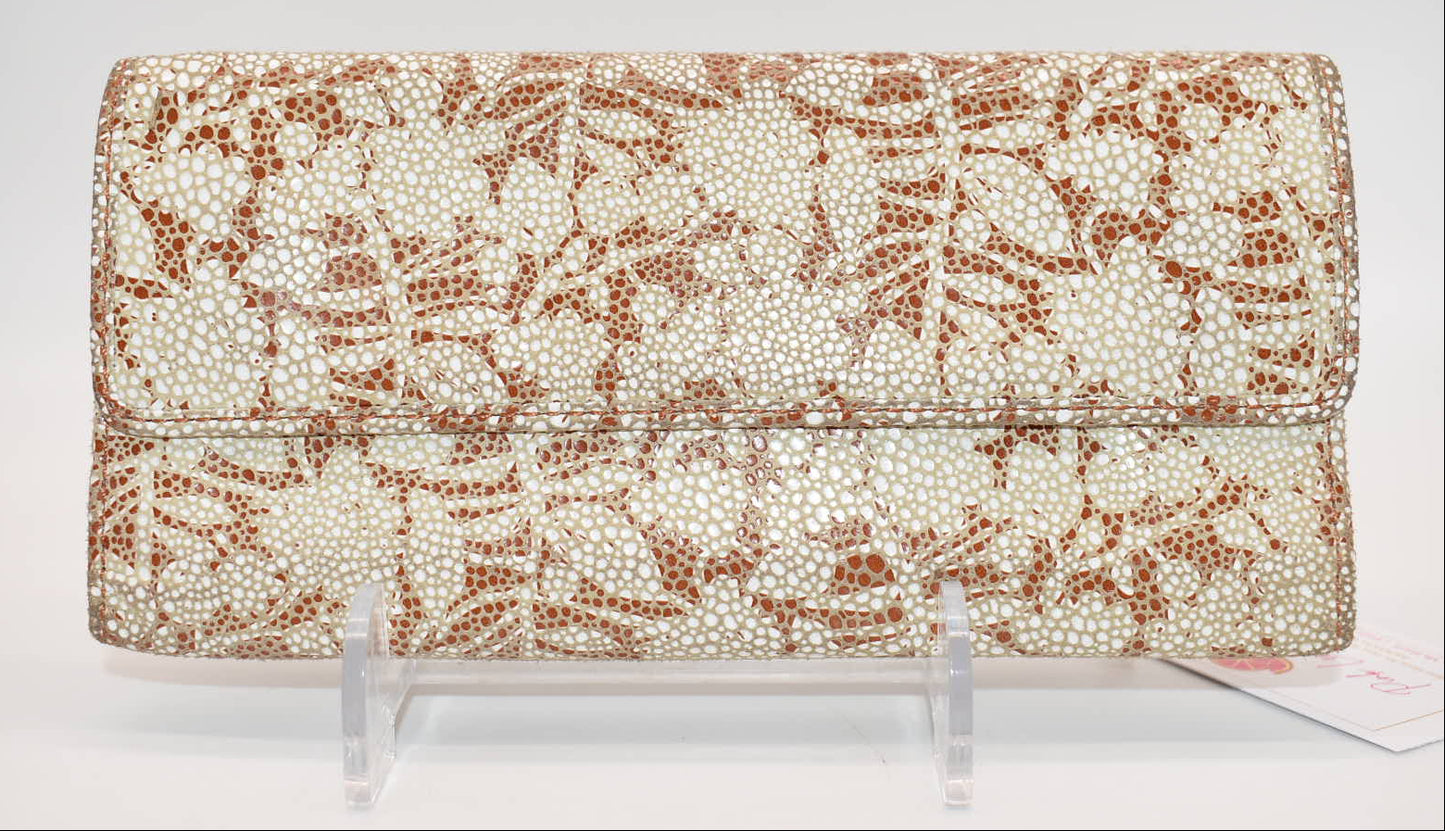 Hobo INTL Ardor Wallet in Botanical Beauty