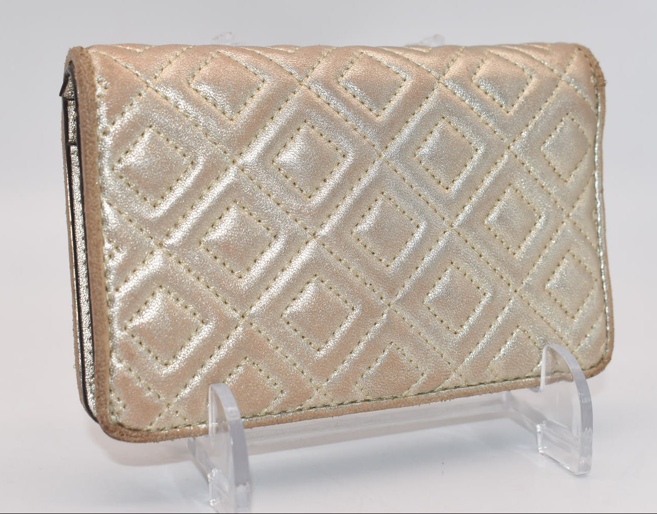 Tory Burch Fleming Metallic Slim Medium Wallet in Gold