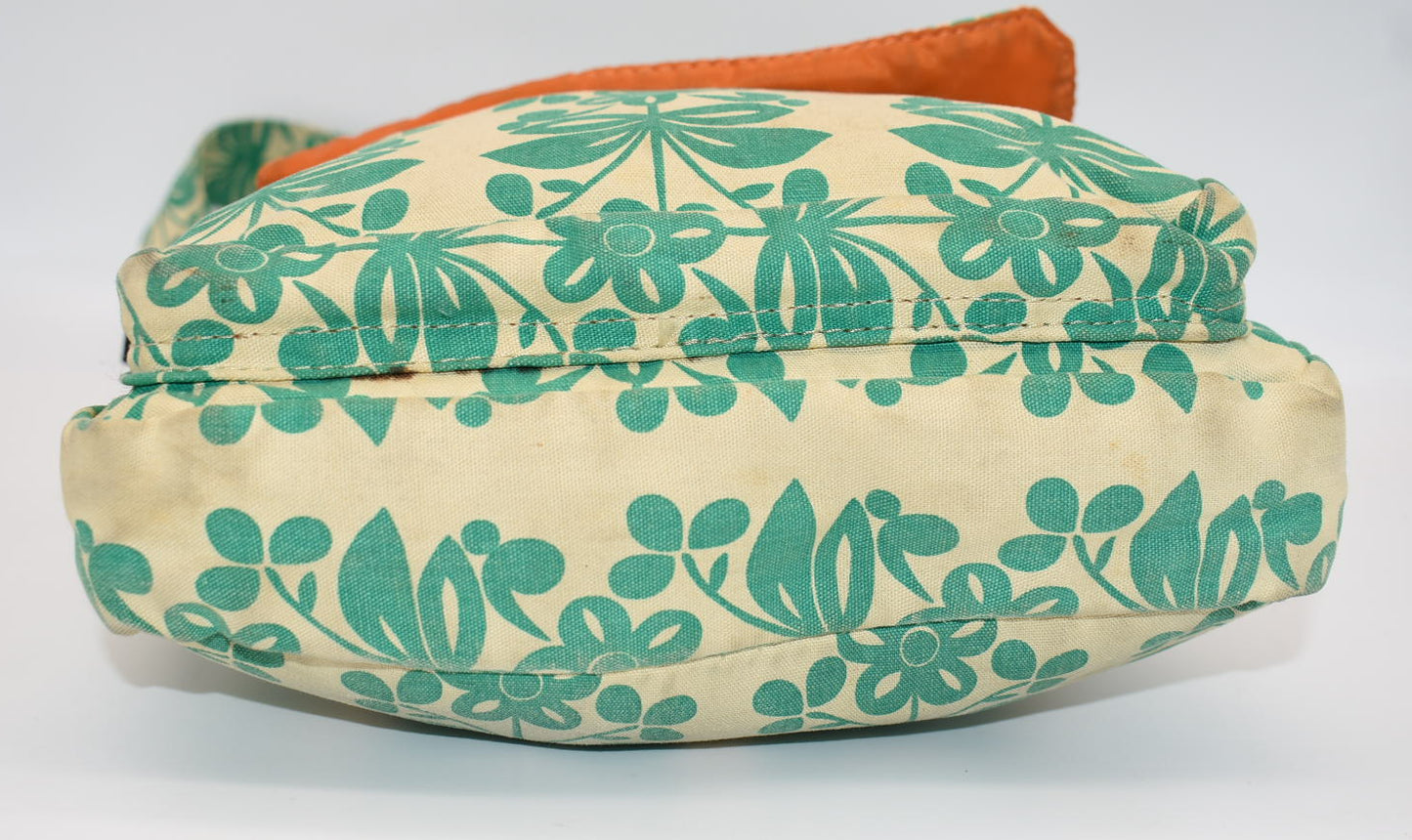 Kavu Seattle Sling Bag