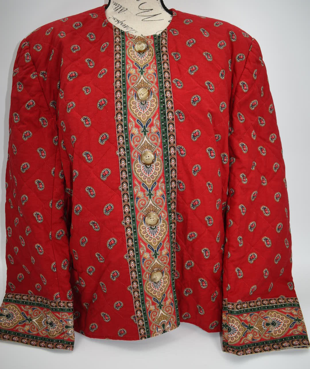 Vintage Vera Bradley Large Quilted Jacket in "Apple Red -1991" Pattern