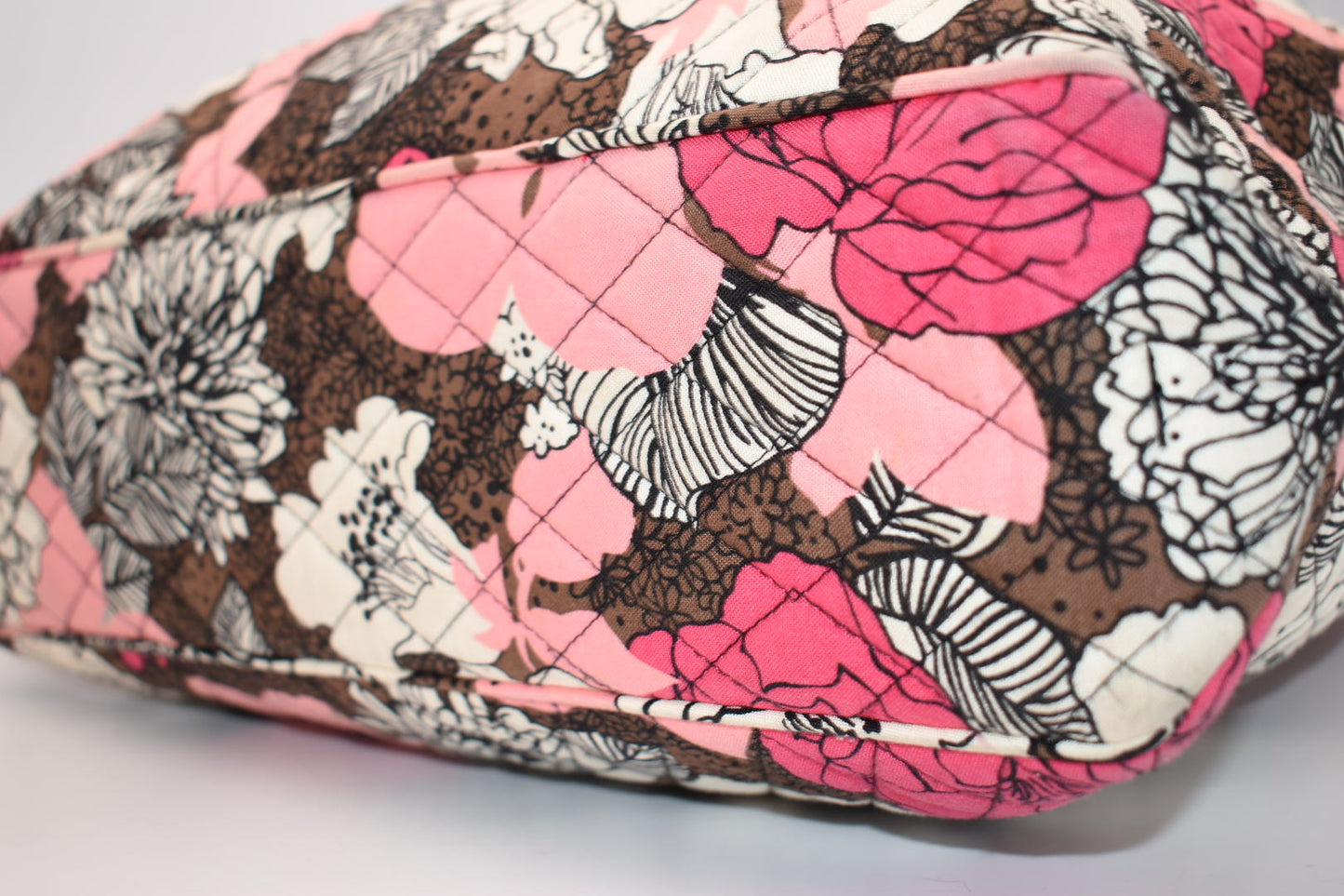 Vera Bradley East West Tote Bag "Mocha Rouge" Pattern