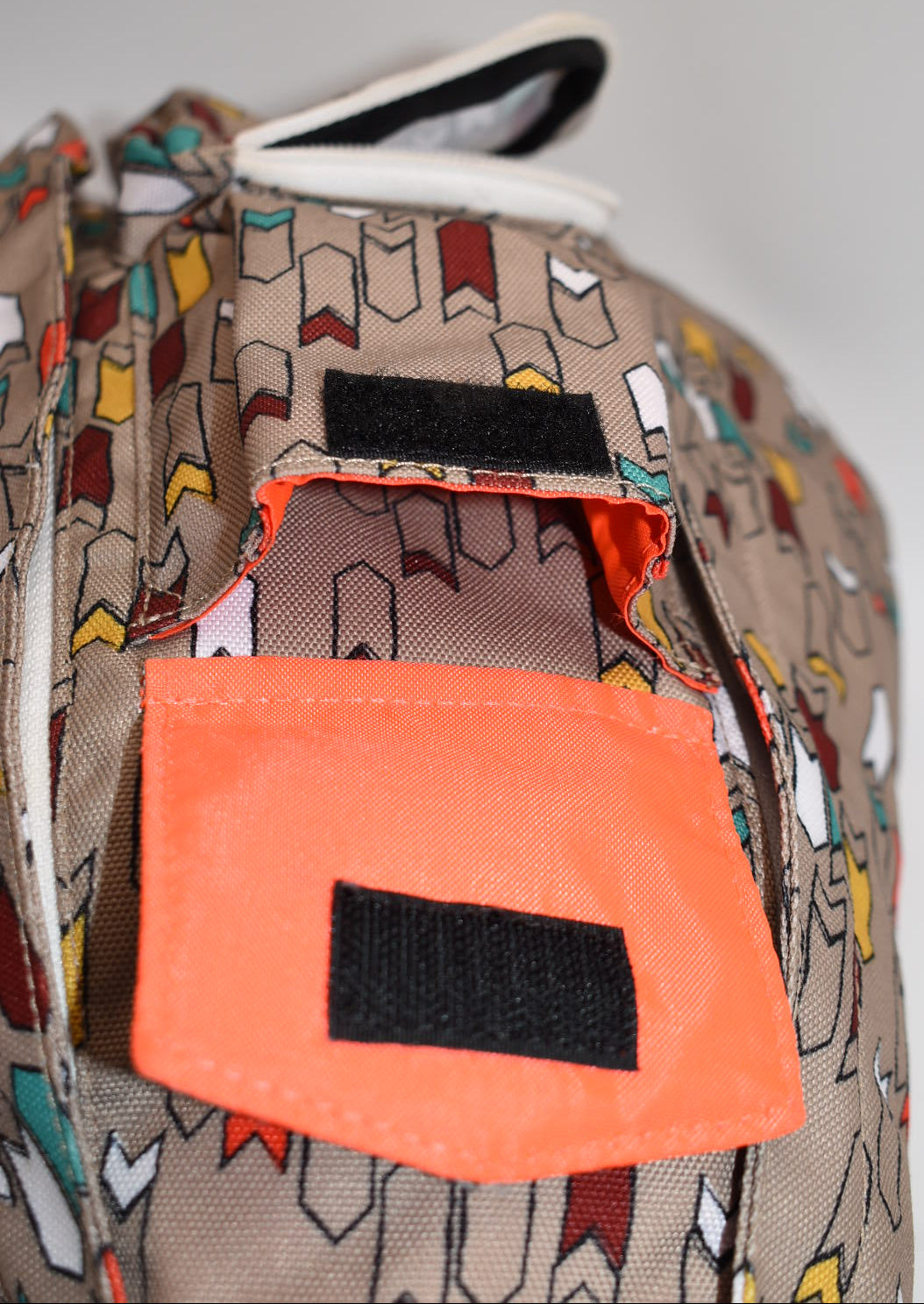 Kavu Rope Sling Bag in Chevrons