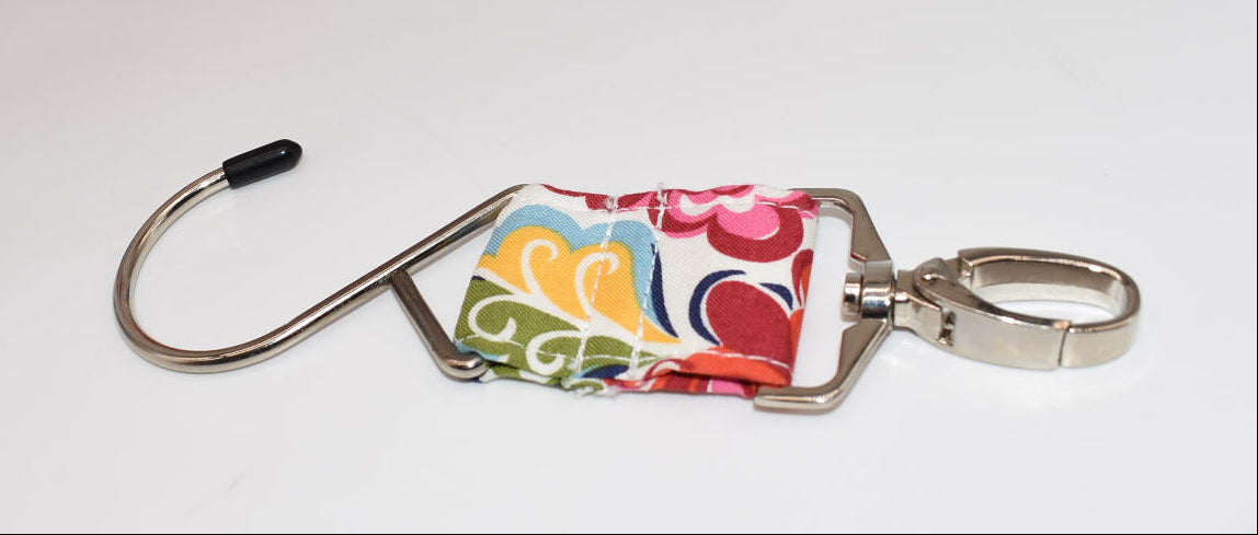 Vera Bradley Hanging Travel Organizer & Hanging Clip in "Hope Garden" Pattern