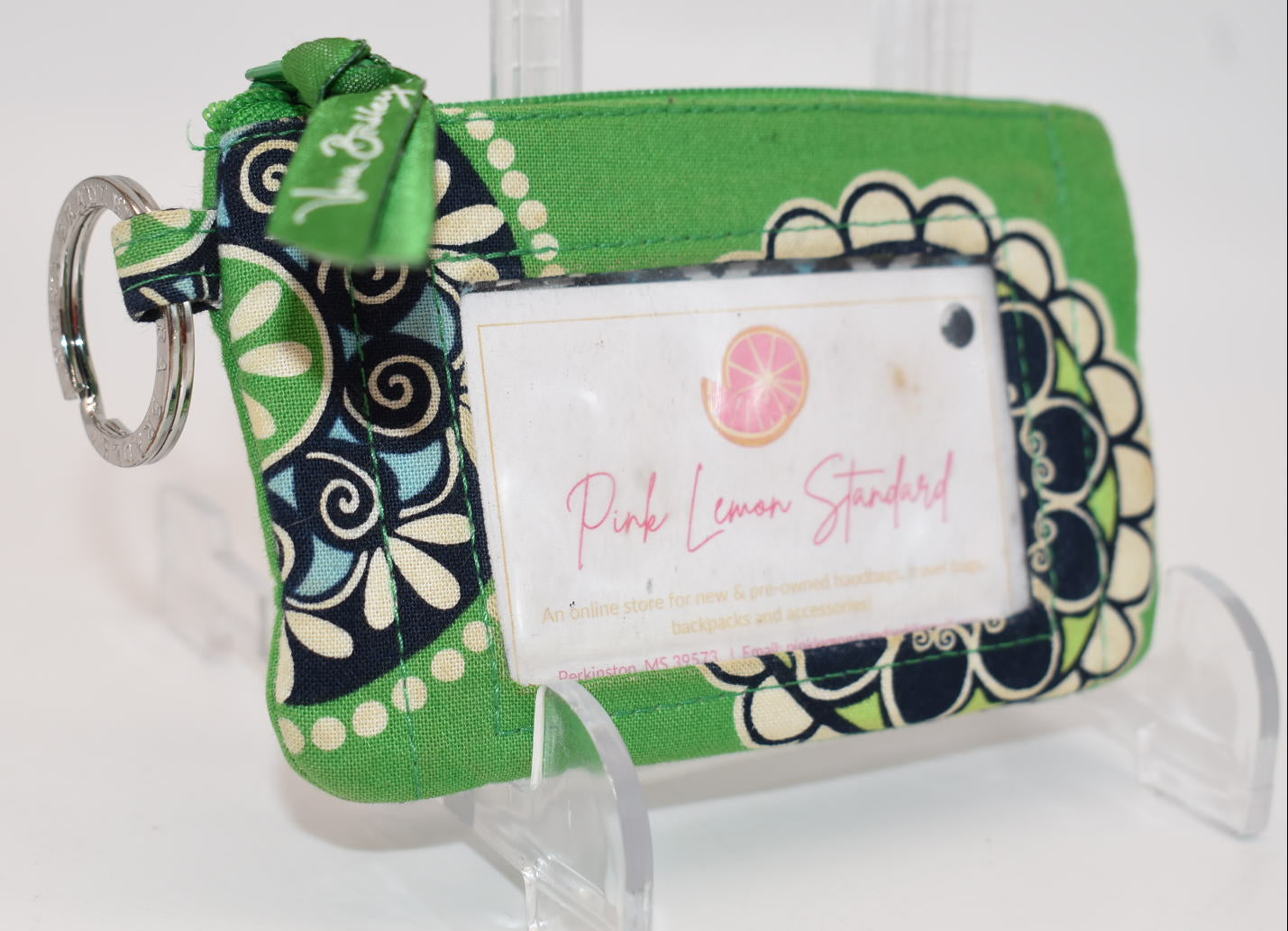 Vera Bradley Zip ID Case in "Cupcakes Green" Pattern