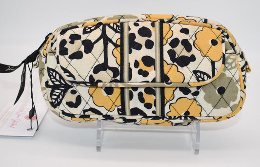 Vera Bradley Zip Mirror Cosmetic Case in "Go Wild" Pattern
