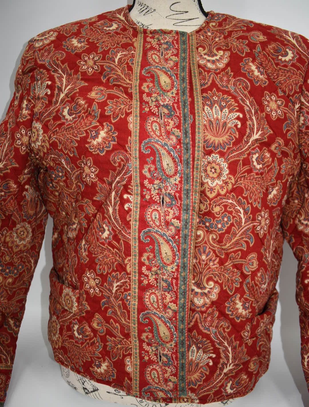 Vintage Vera Bradley Quilted Medium Jacket in "Windsor 1995" Pattern