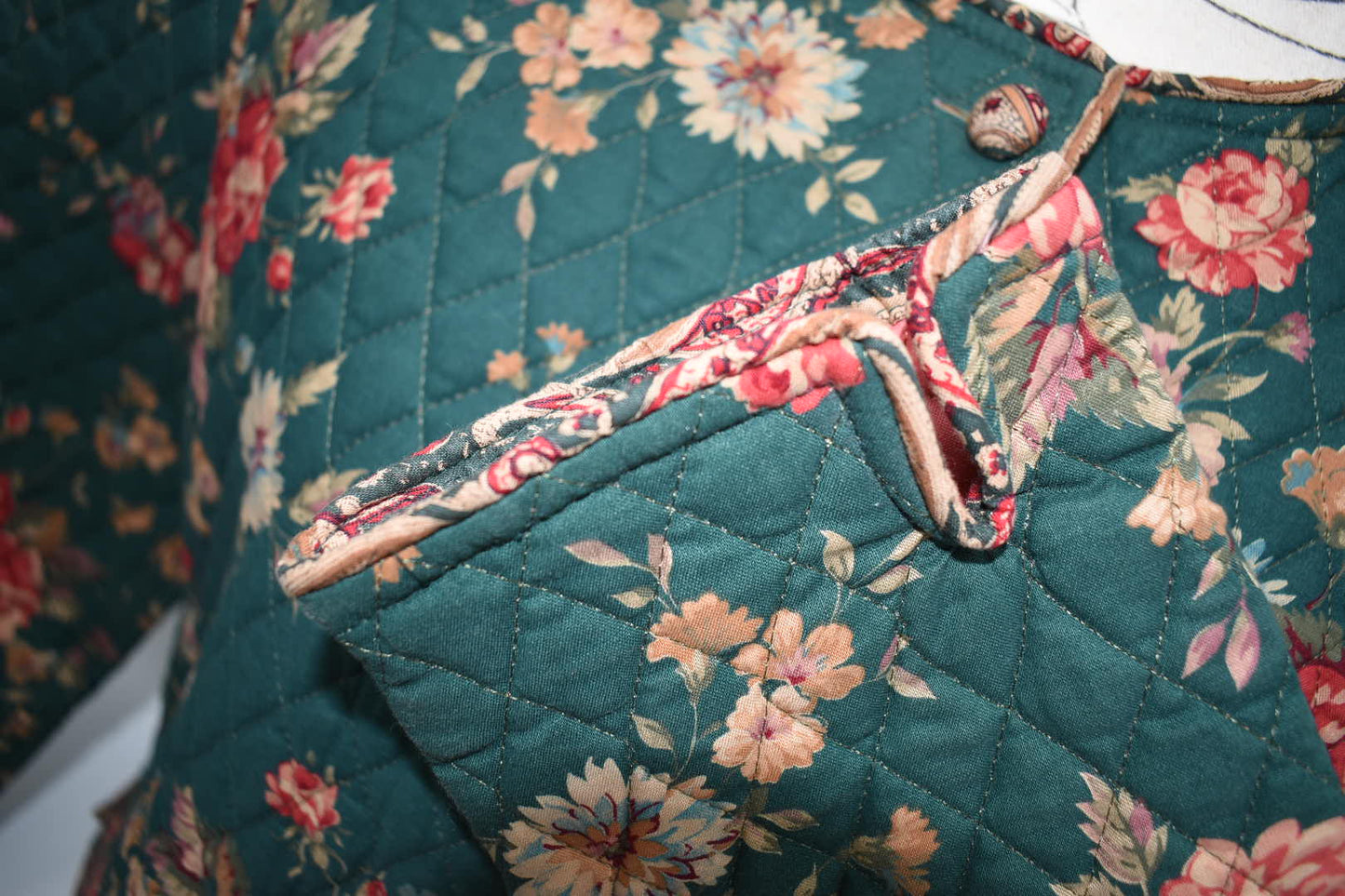 Vintage Vera Bradley Large Cropped Jacket in "Greenbriar- 1987" Pattern