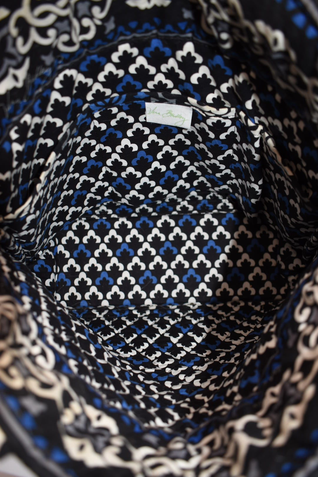 Vera Bradley Everyday Tote Bag in "Canterberry Cobalt" Pattern