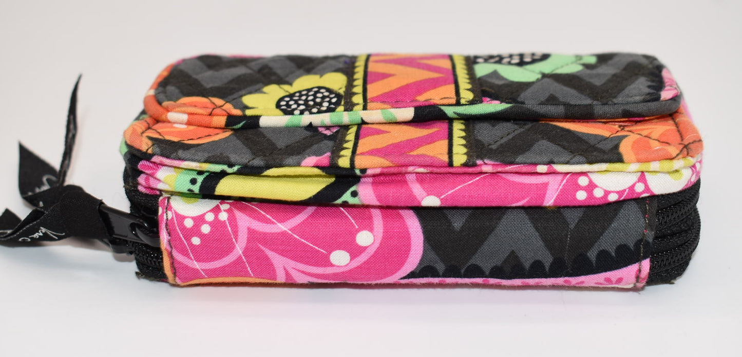 Vera Bradley All-in-One Crossbody Wallet in "Ziggy Zinnia" Pattern