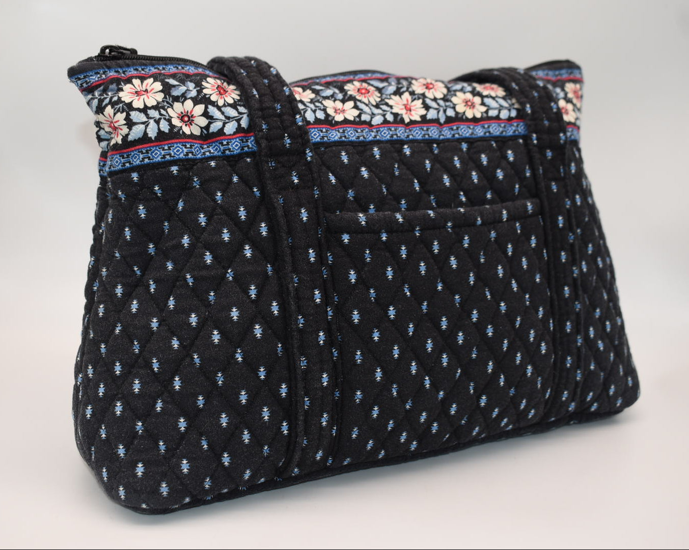 Vera Bradley Large Betsy Shoulder Bag in "Alpine Black" Pattern