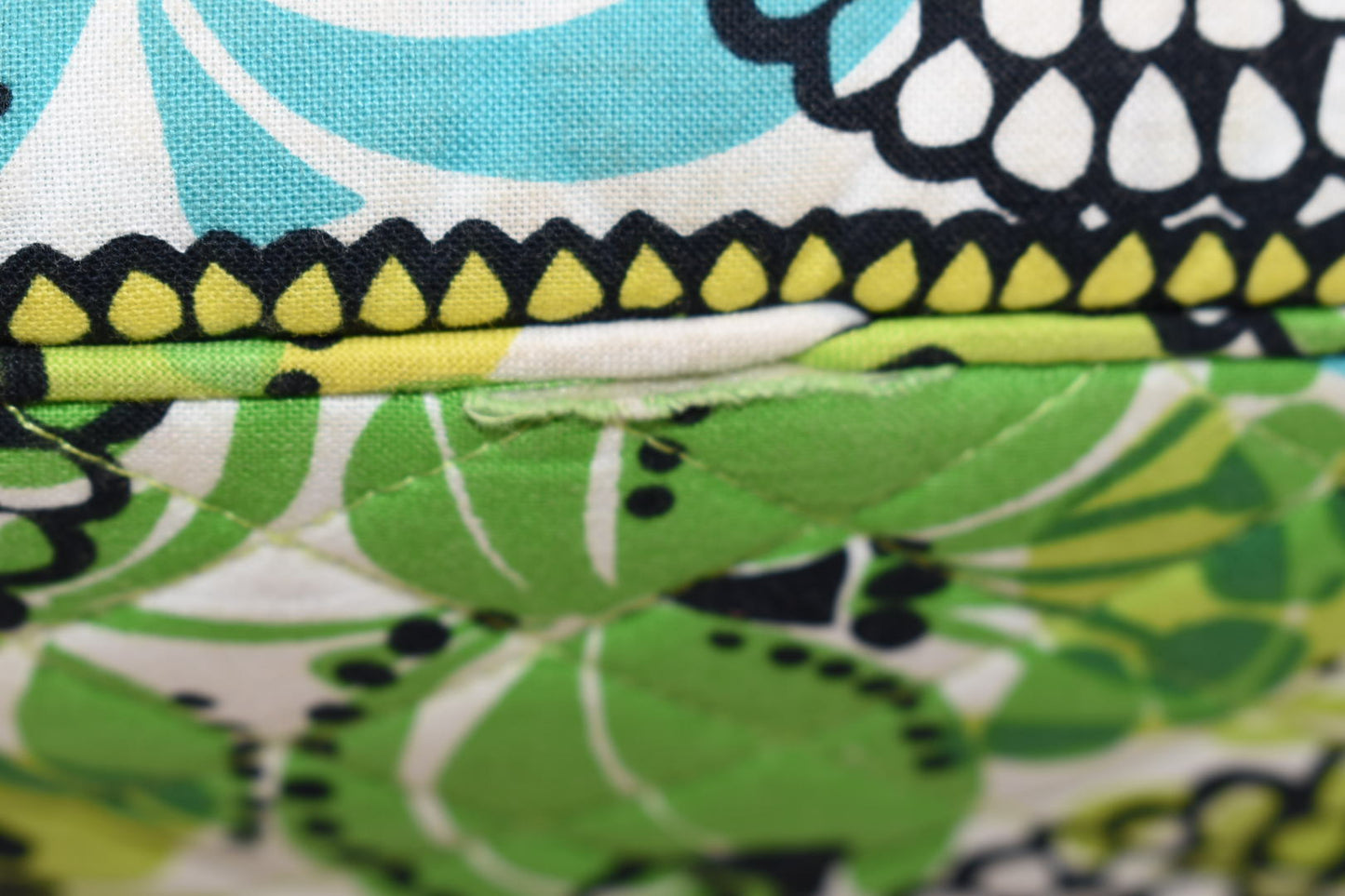 Vera Bradley "Go Around" Large Tote Bag in "Lime's Up" Pattern