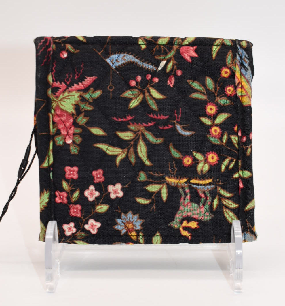 Vera Bradley Petite Trifold Wallet in "Ming -2001" Pattern