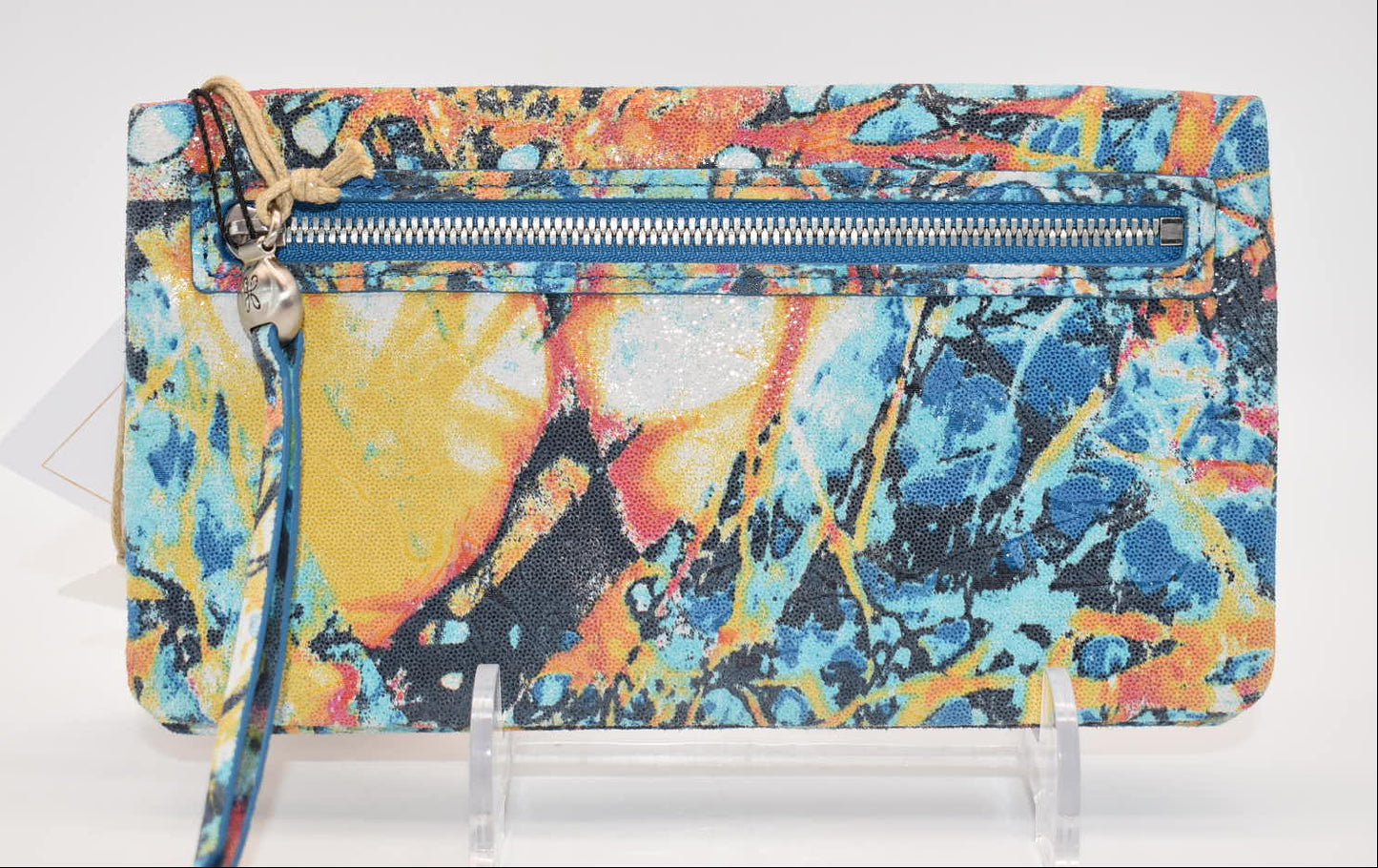 HOBO Lumen Wallet in Summertime Abstract