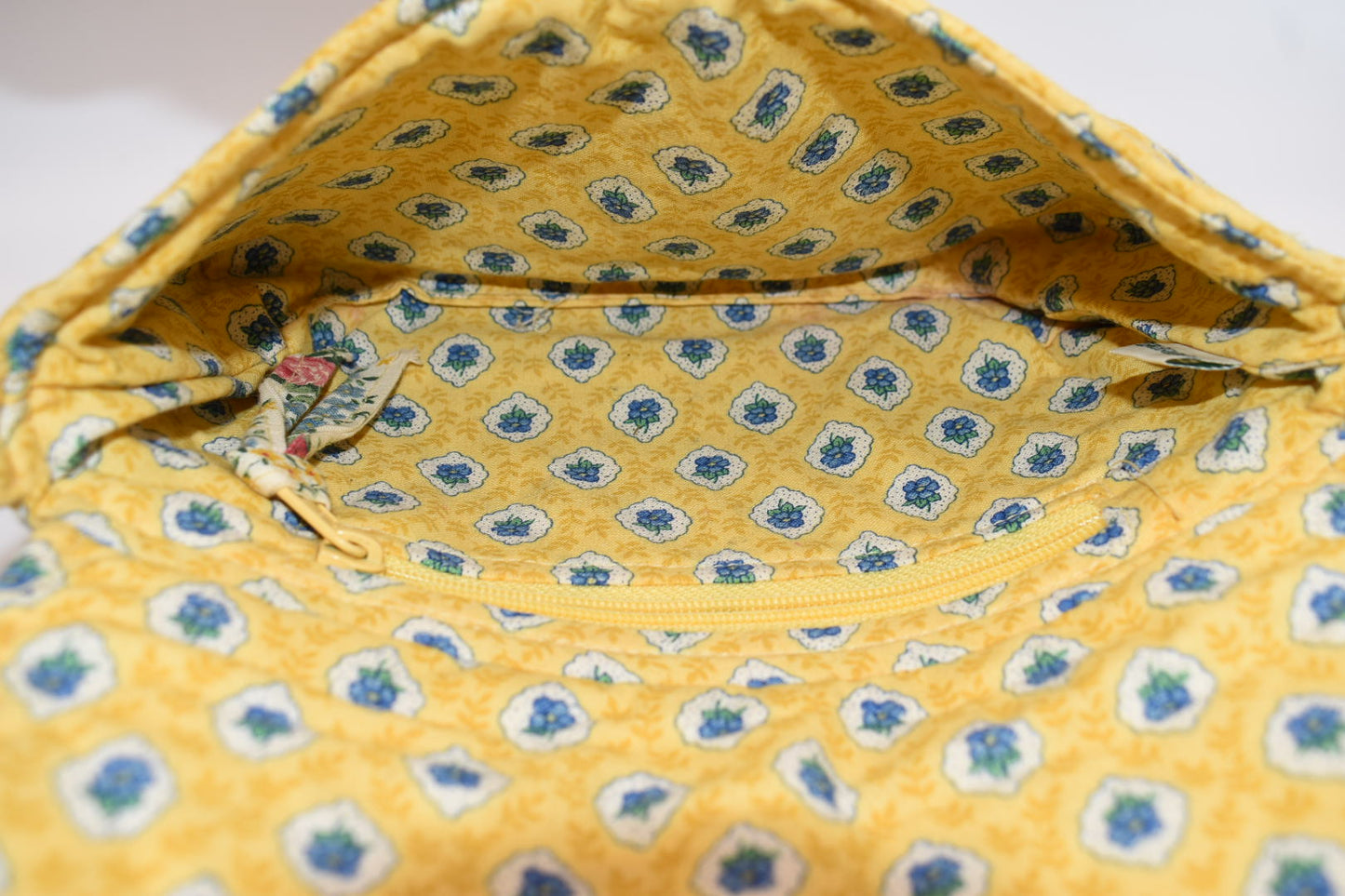 Vintage Vera Bradley Shoulder Bag in "Elizabeth-1997" Pattern