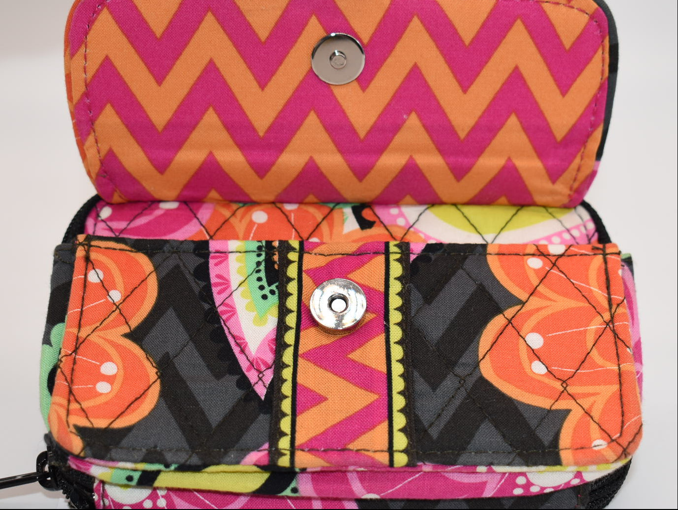 Vera Bradley All-in-One Crossbody Wallet in "Ziggy Zinnia" Pattern