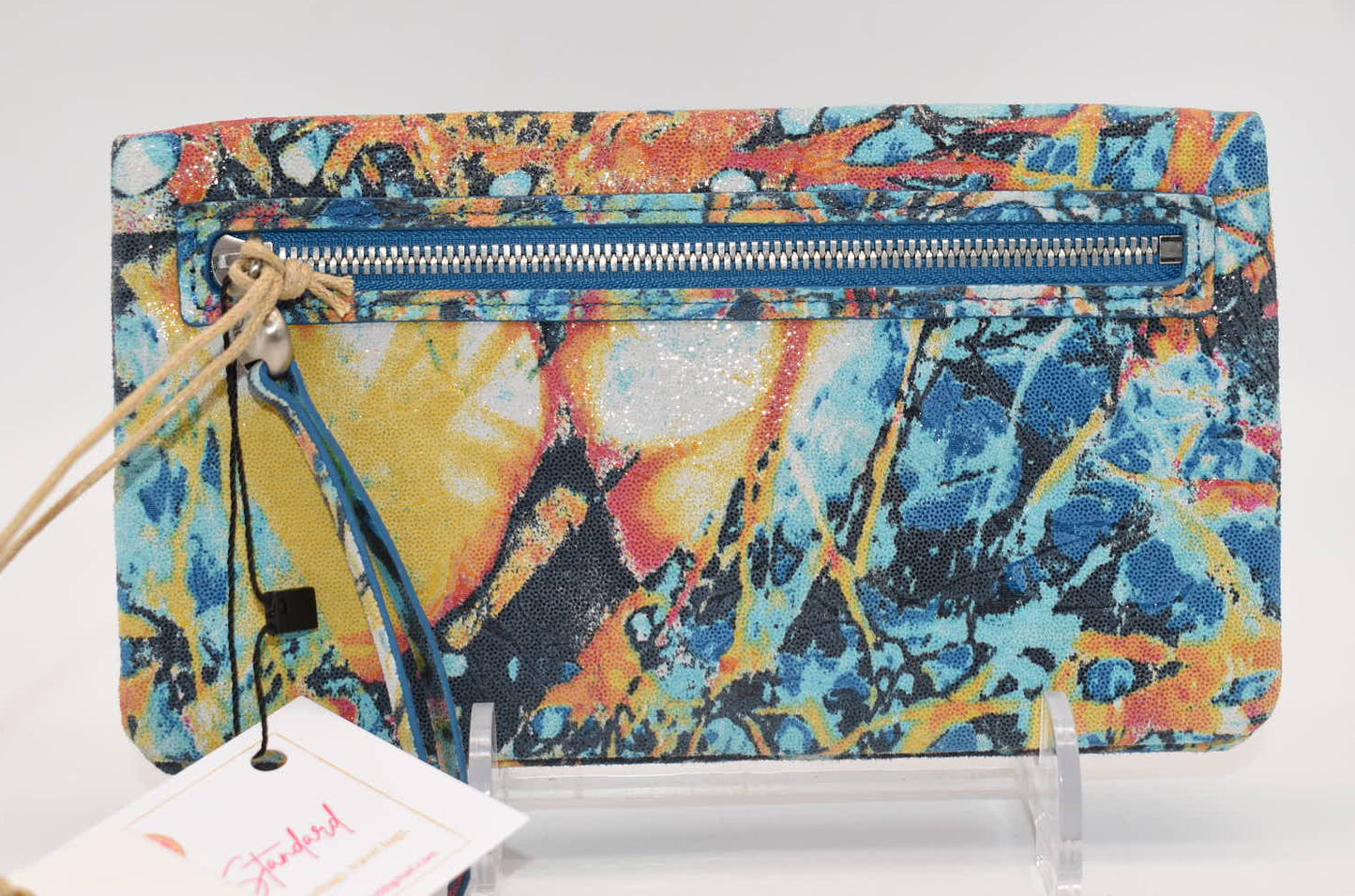 HOBO Lumen Wallet in Summertime Abstract