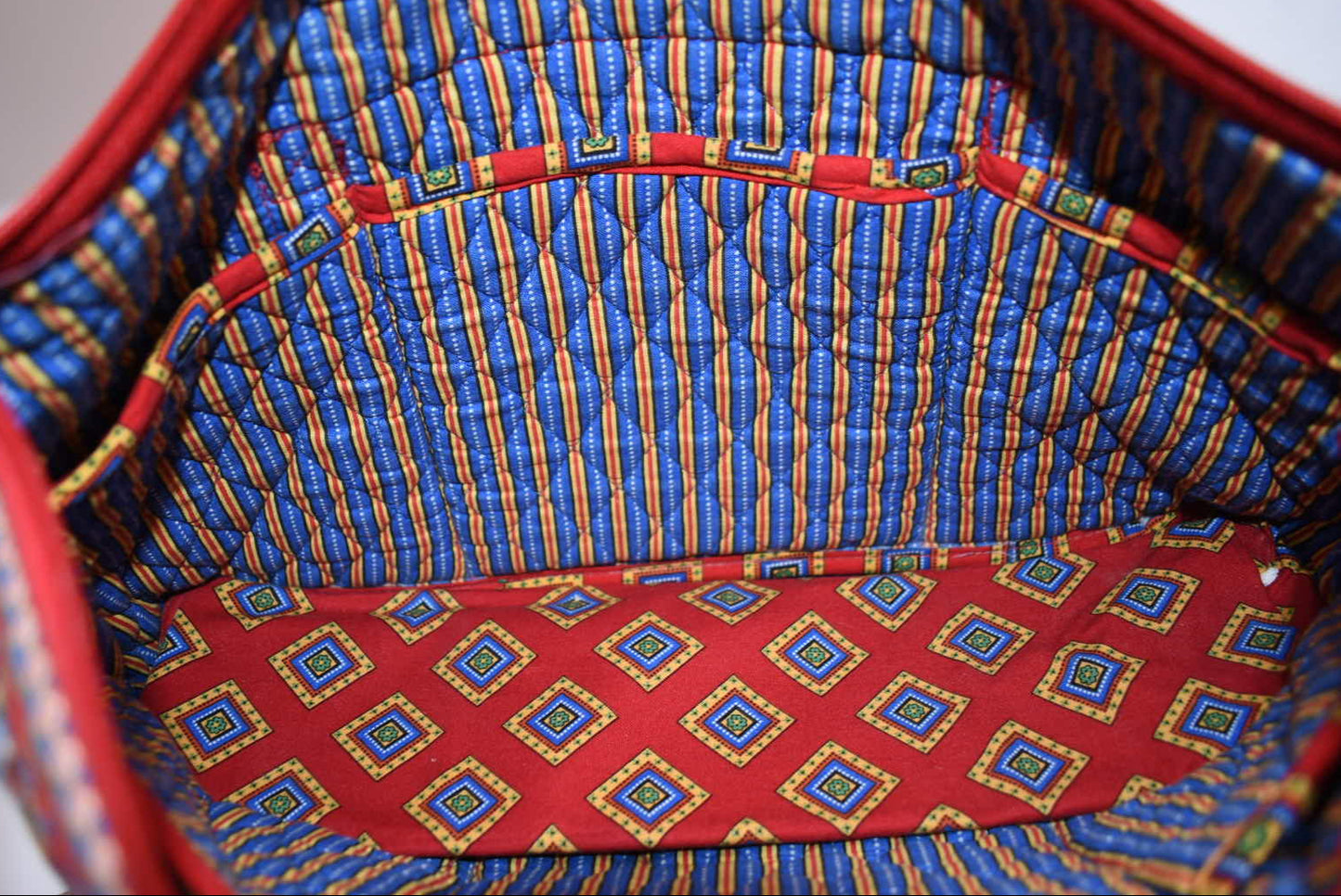 Vera Bradley Large Betsy Shoulder Bag in "Villa Red" Pattern