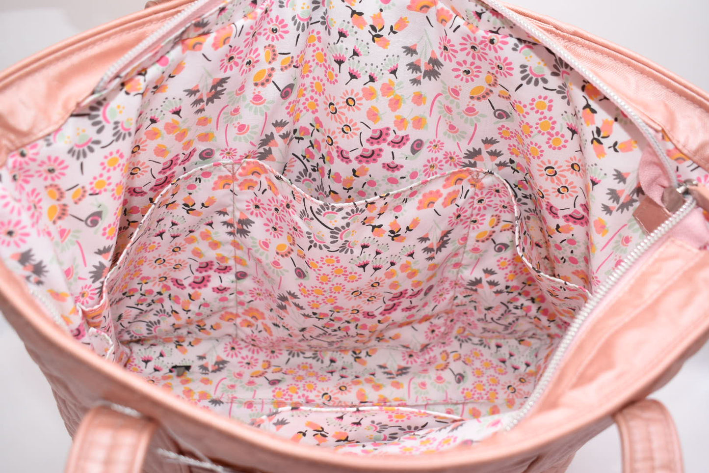 Vera Bradley Small Vera Tote Bag in Rose Quartz